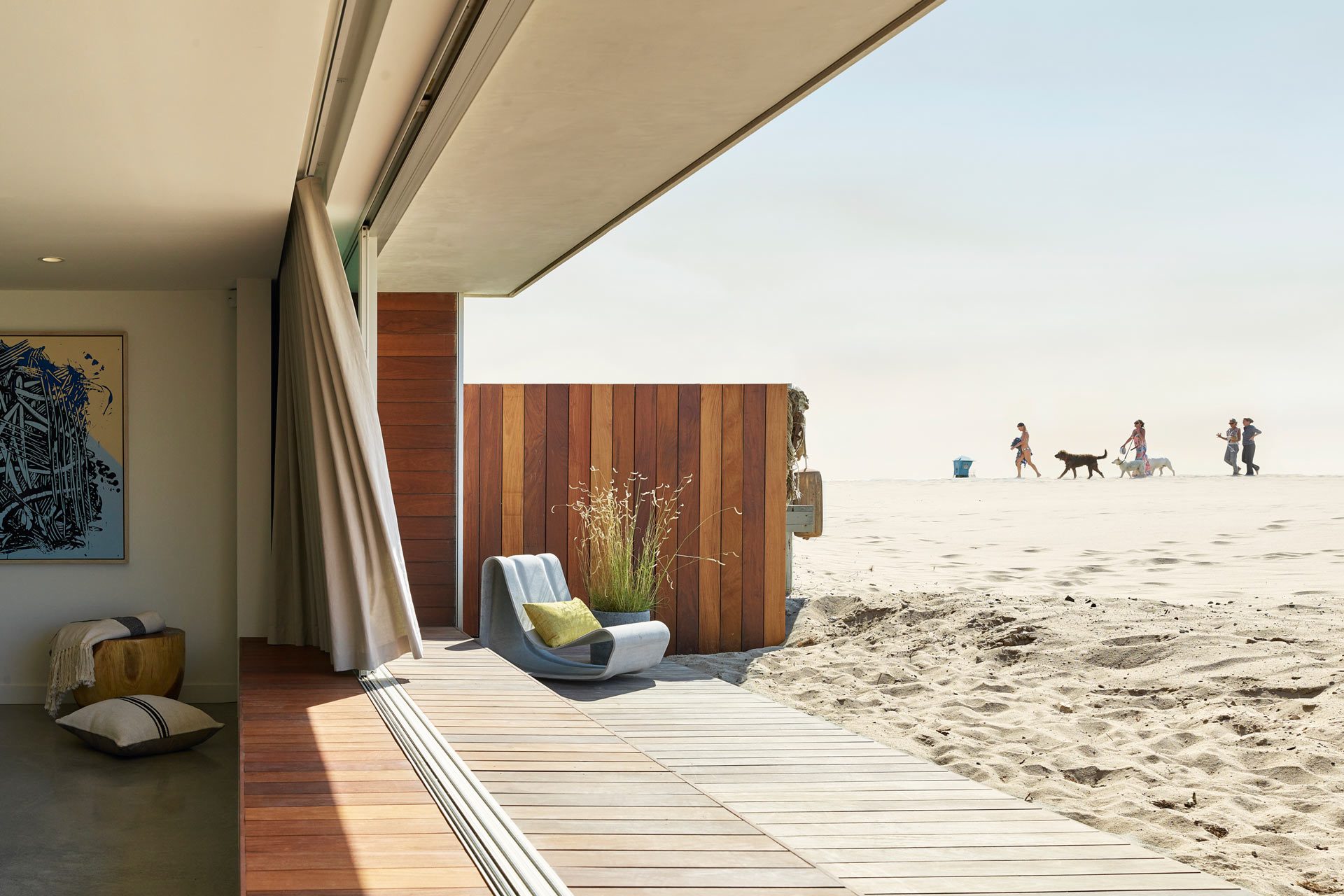 Oxnard Beach House Montalba Architects-9