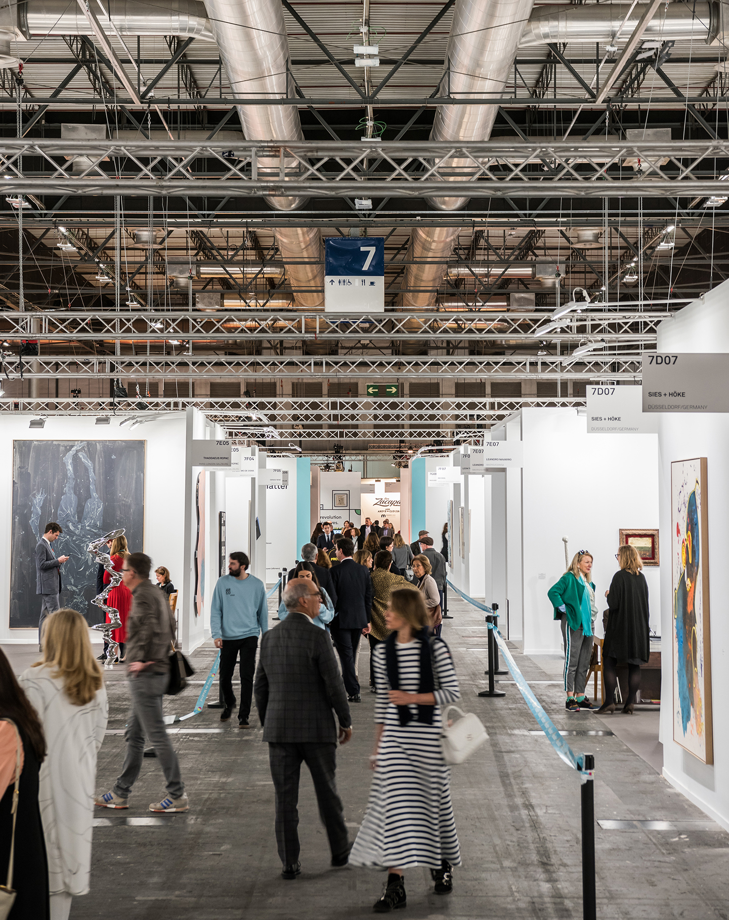 It's Just a Matter of Time Installation/ Angela Juarranz-26