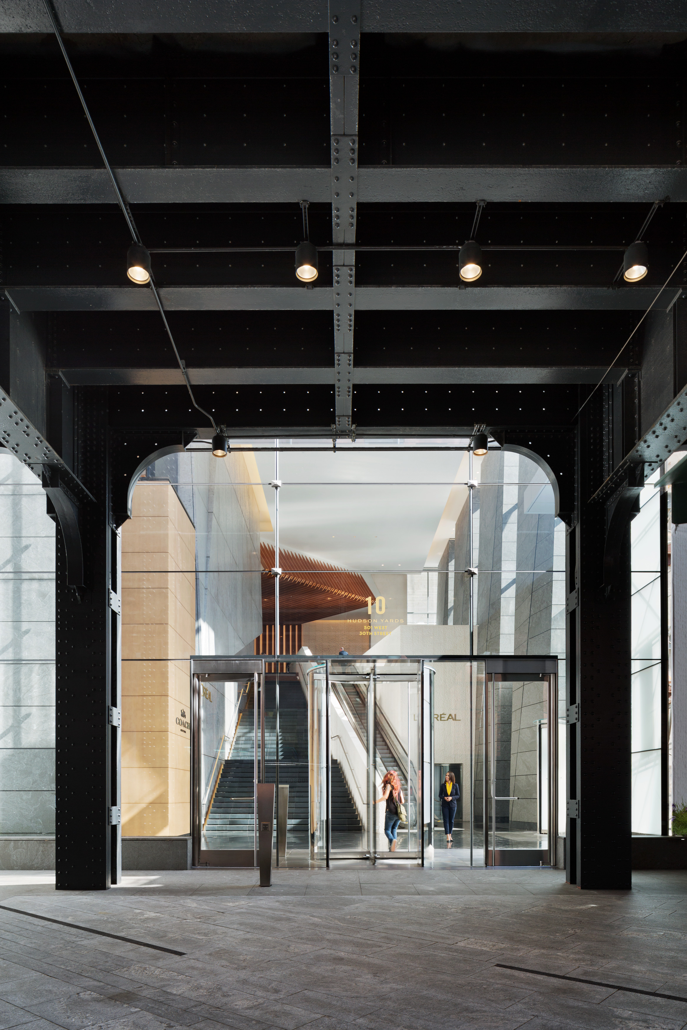 哈德逊广场 10 号-13