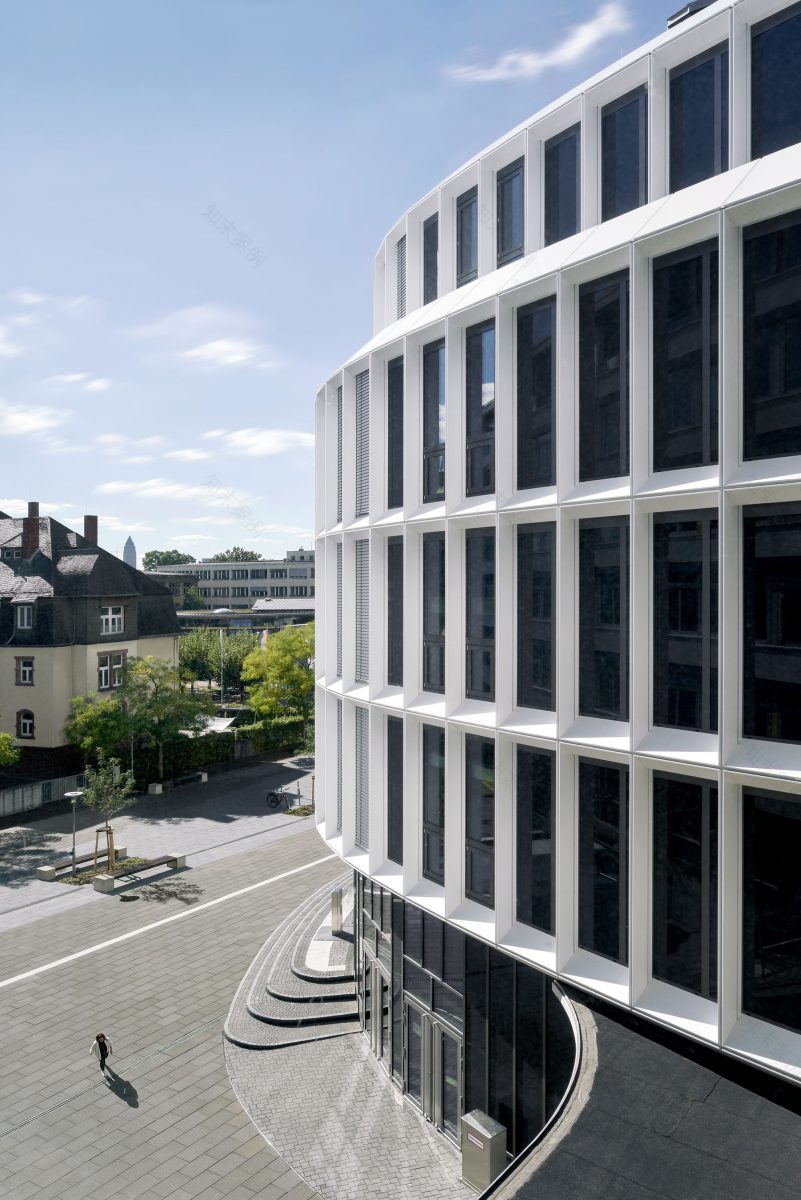 法兰克福应用科技大学校园研讨及多功能大楼丨德国法兰克福丨HASCHER JEHLE Architektur(柏林)-8