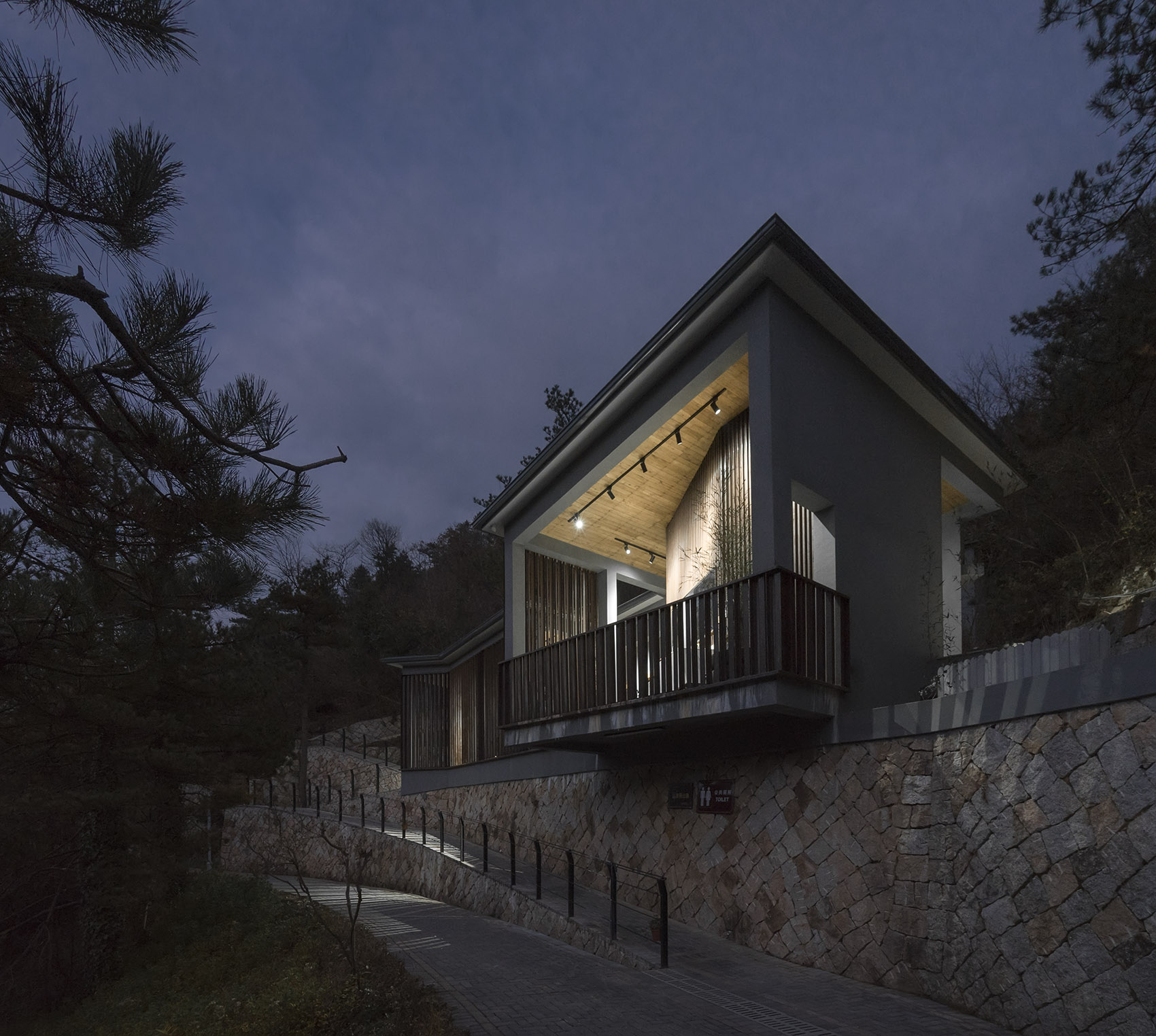 杭州大明山大明湖公共卫生间-44