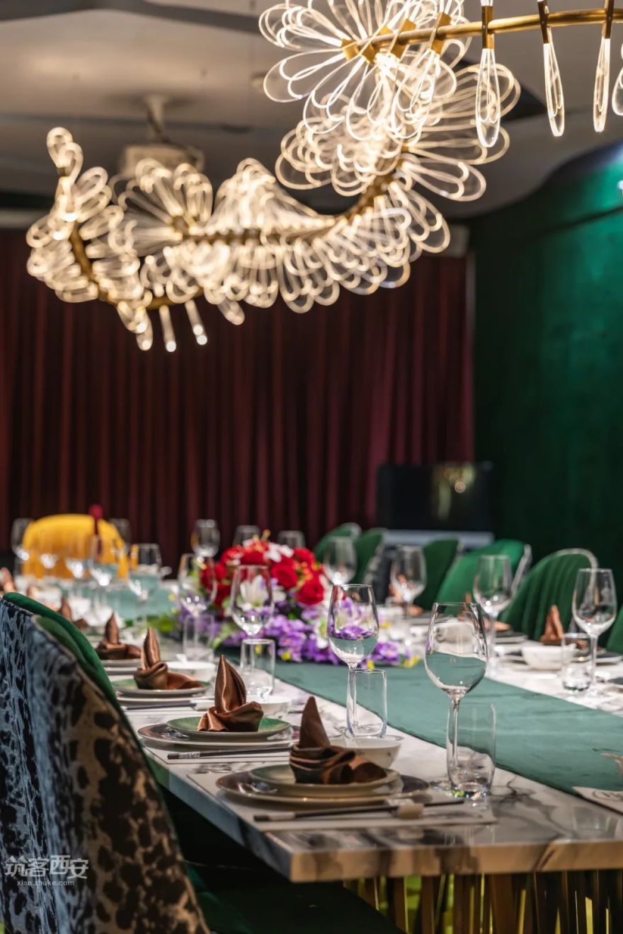 圣音乐餐厅 | 梦幻海洋风,打造大学生心中的琉璃乐园-69