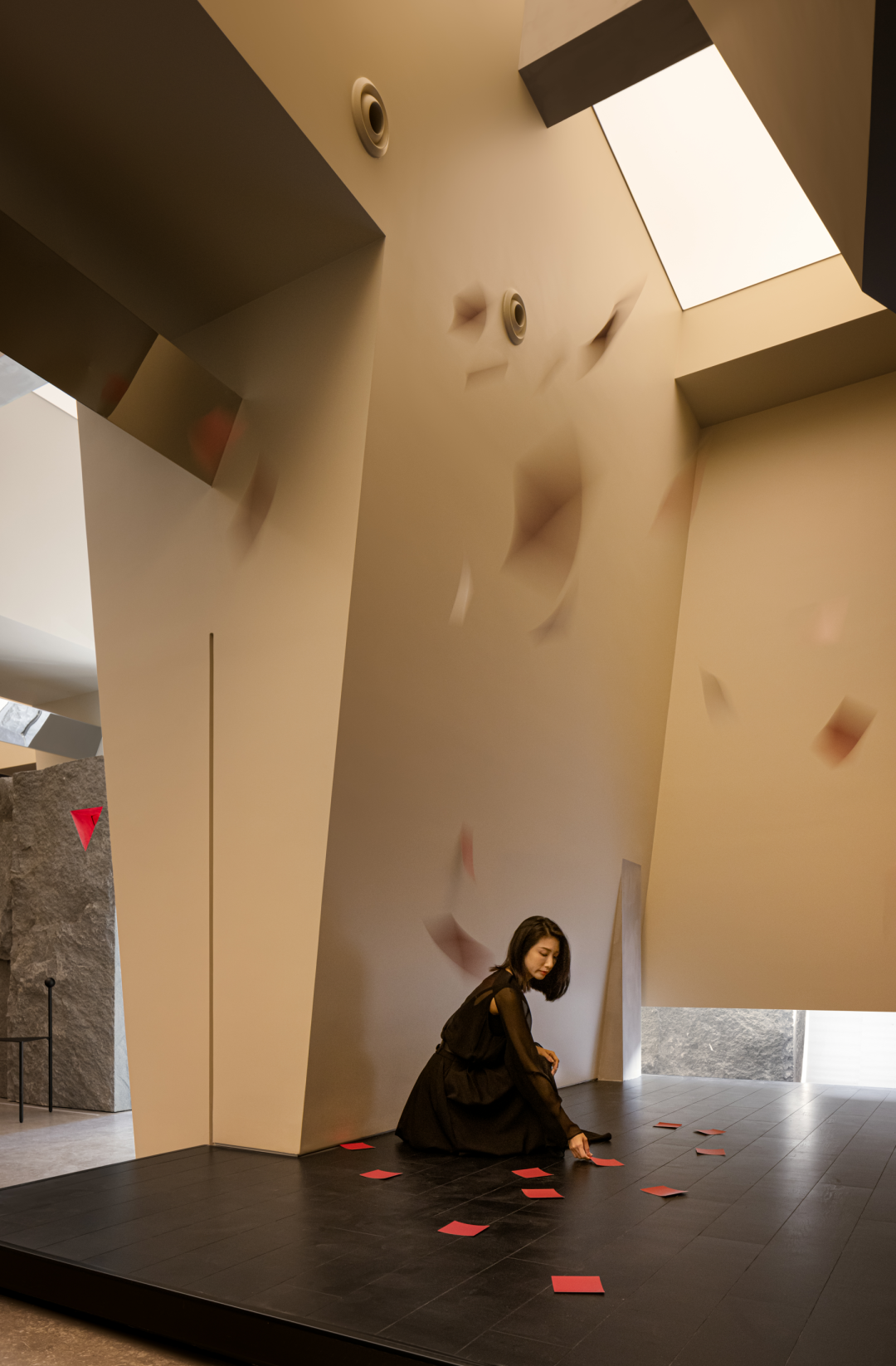 光之峡谷本杰明摩尔涂料展厅丨中国惠州丨质感建筑设计-40