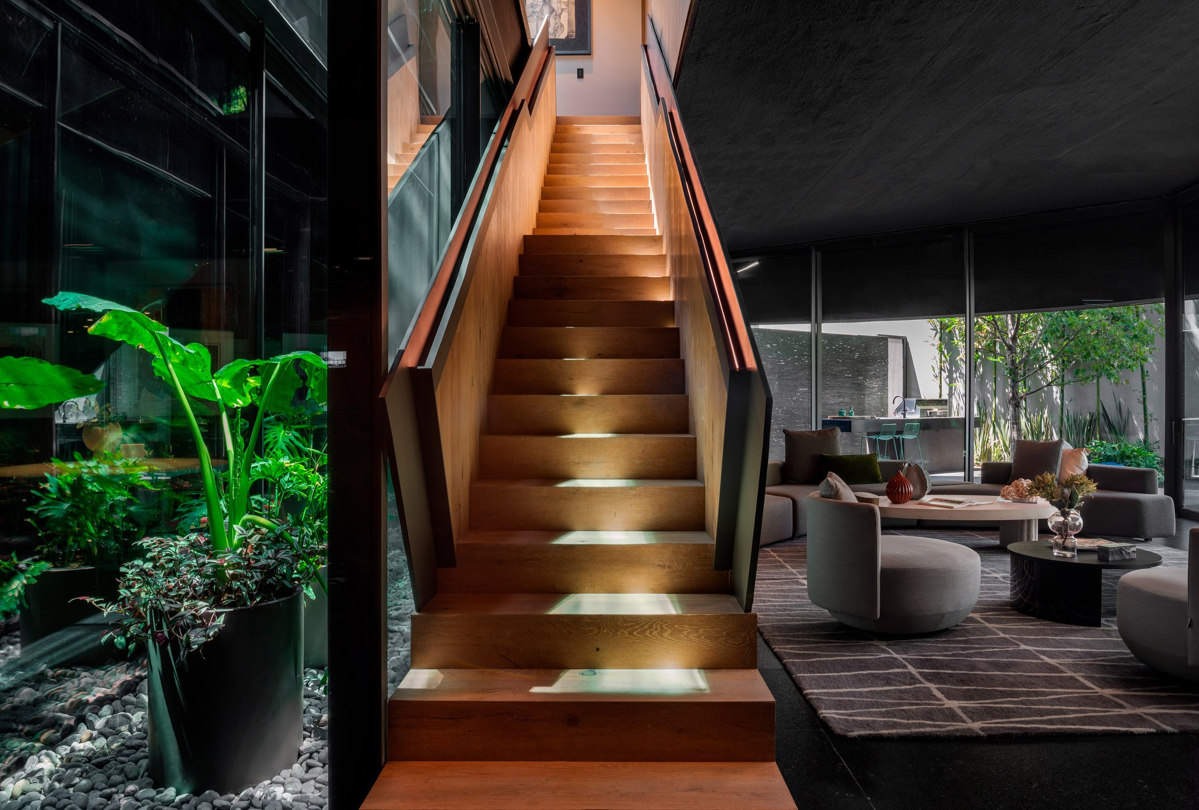 墨西哥圆柱形混凝土住宅 | 保护隐私的同时展现强烈存在感-14