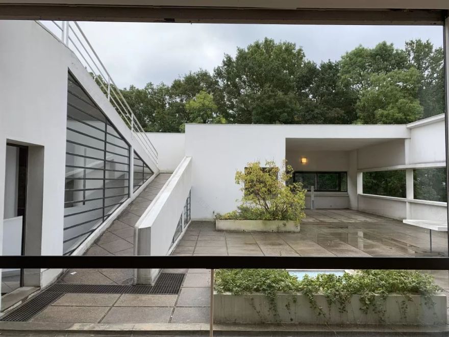 勒·柯布西耶的萨伏伊别墅 | 新建筑五点原则的完美实践-11