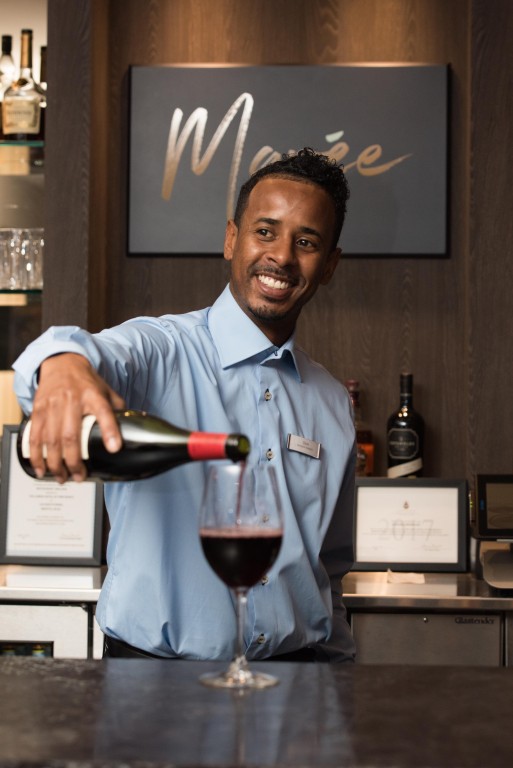 The Loren - Eat | Portfolio Projects | Fleur de lis interior design-9