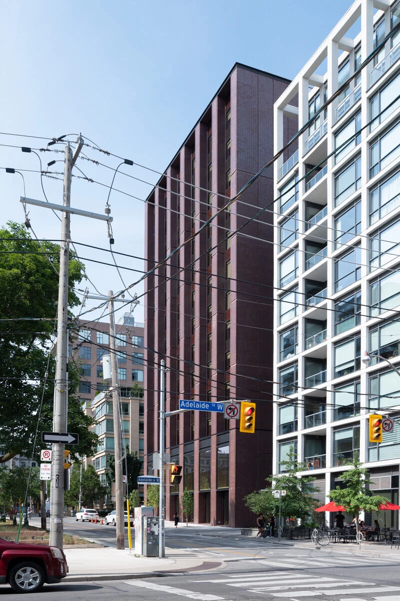 多伦多艾斯酒店丨CanadaToronto丨ShimSutcliffe Architects-5