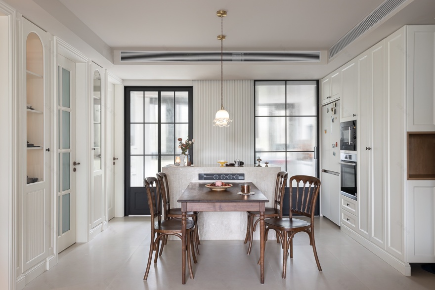 海归家庭致敬经典丨中国上海丨春茉空间设计-18