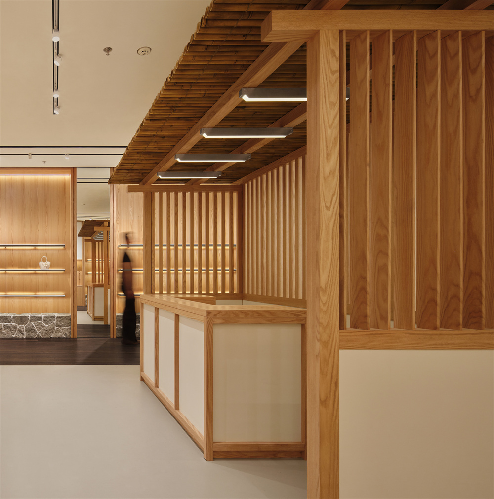 南风CHIO’2ND中国首店丨中国杭州丨STUDIO 4,301-18