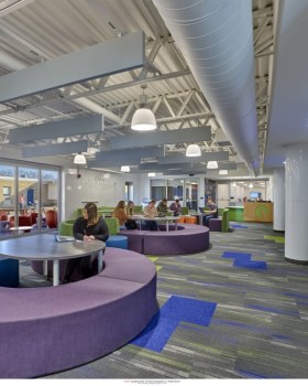 Avon Grove Charter School Collaboratory | 灵活教学空间的新典范