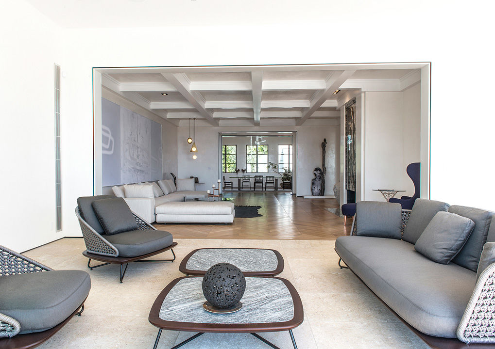 TOWER GROVE DRIVE, BEVERLY HILLS Minotti-2