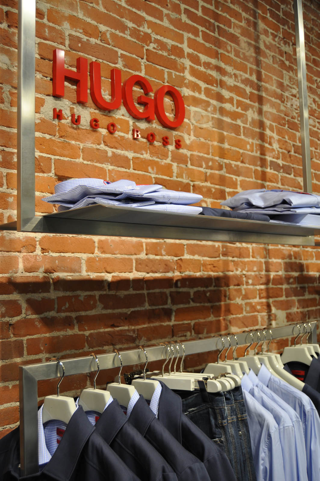 哈勒姆Hugo Boss店铺丨荷兰哈勒姆丨Jeroen de Nijs architect,bni bv-9