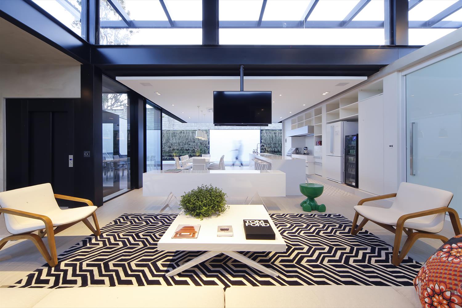 巴西独特 V 型支柱住宅设计-10