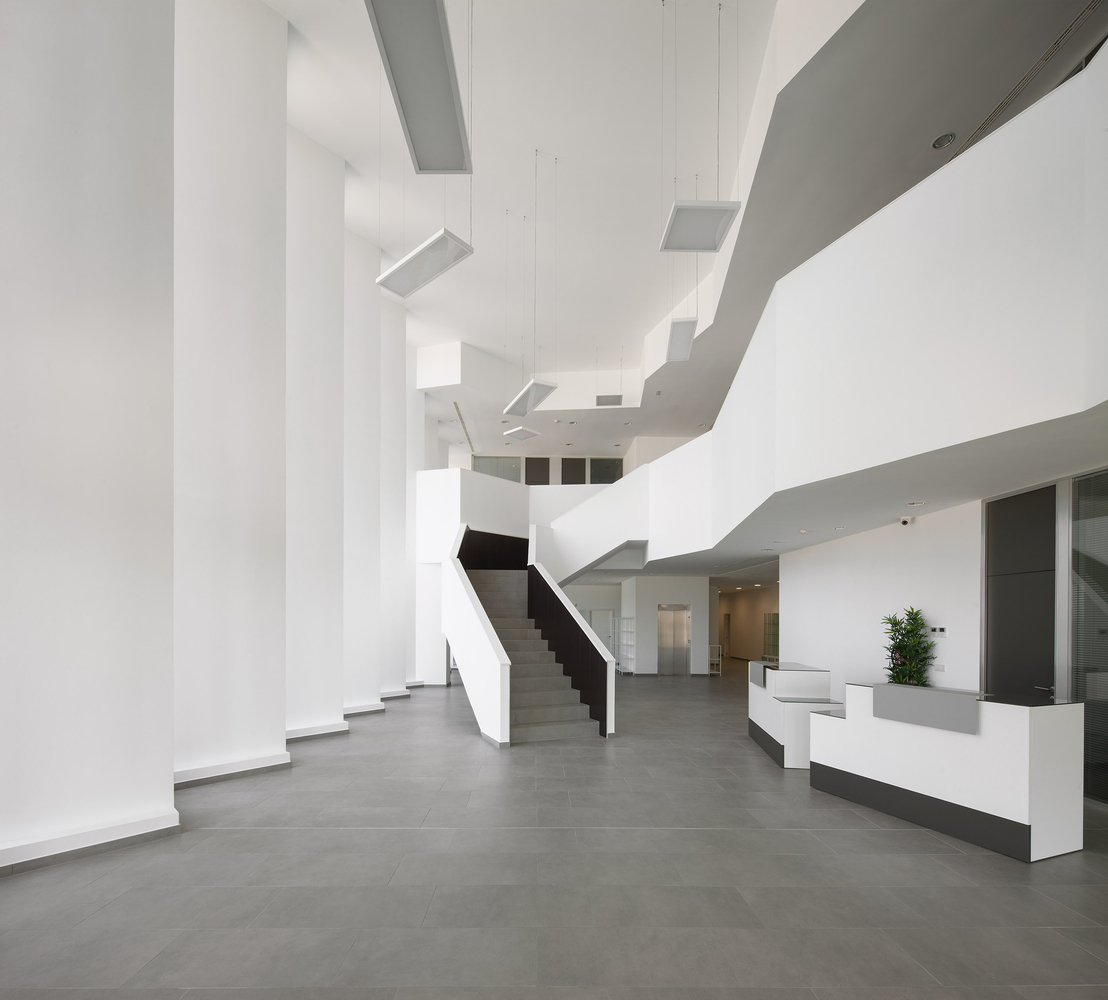 简约高效，自然采光 | JATA 新总部设计-40