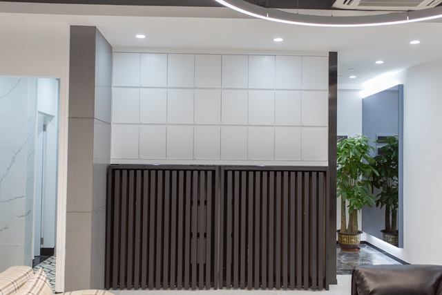 【凯悦装饰】以地板胶、地毯和不绣钢为主材料的办公室-4