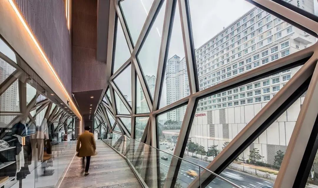 首尔光教 Galleria 百货大楼 | OMA 打造独特地标-29