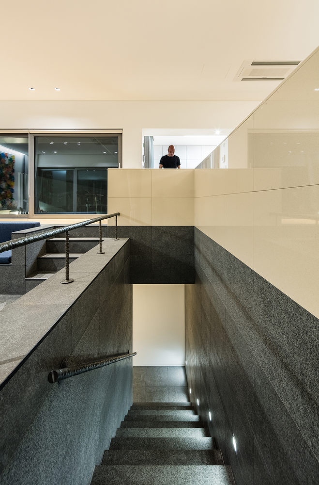 韩国“淡出”住宅，自然景观与室内设计的完美融合-56