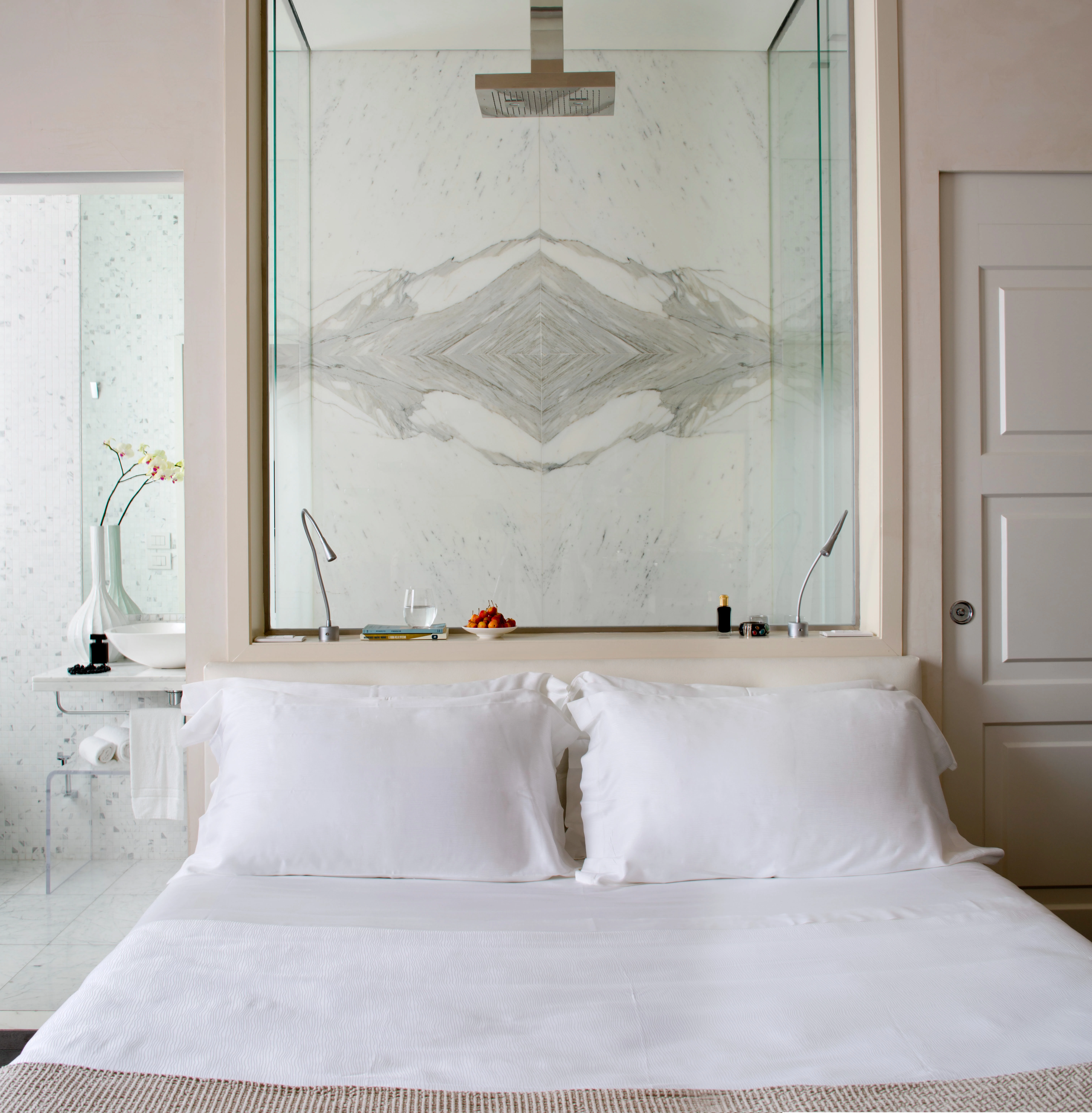 佛罗伦萨历史宫殿中的现代奢华酒店——Domux Home-14