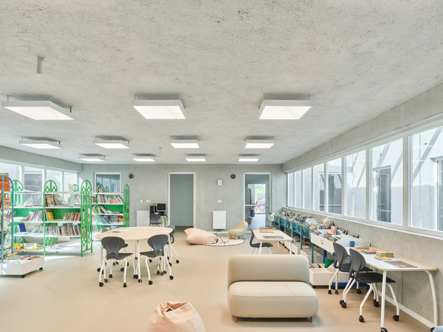 此处 Comple· 可能拼写有误,推测可能是 Complex 如果是 School Complex of the Olive Tree ,可翻译为橄榄树学校园区 丨法国丨GGR architectes-37