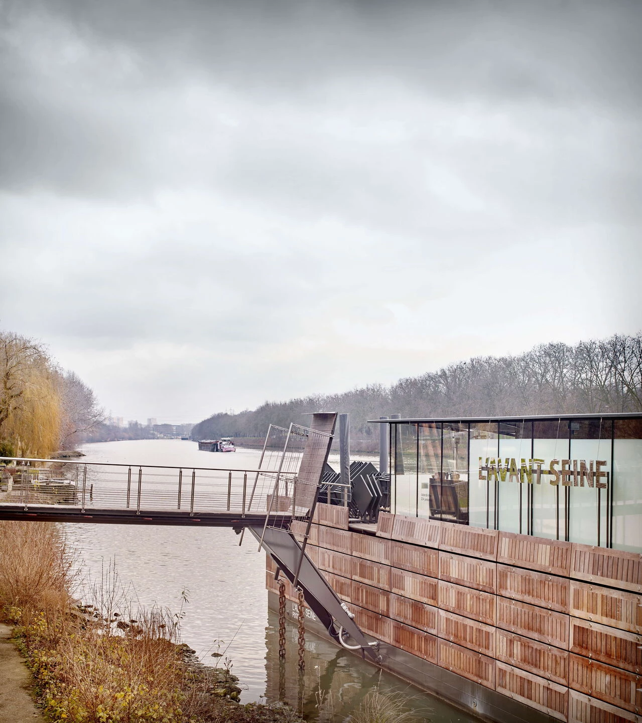 巴黎塞纳河畔漂浮餐厅丨法国巴黎丨Seine Design-15