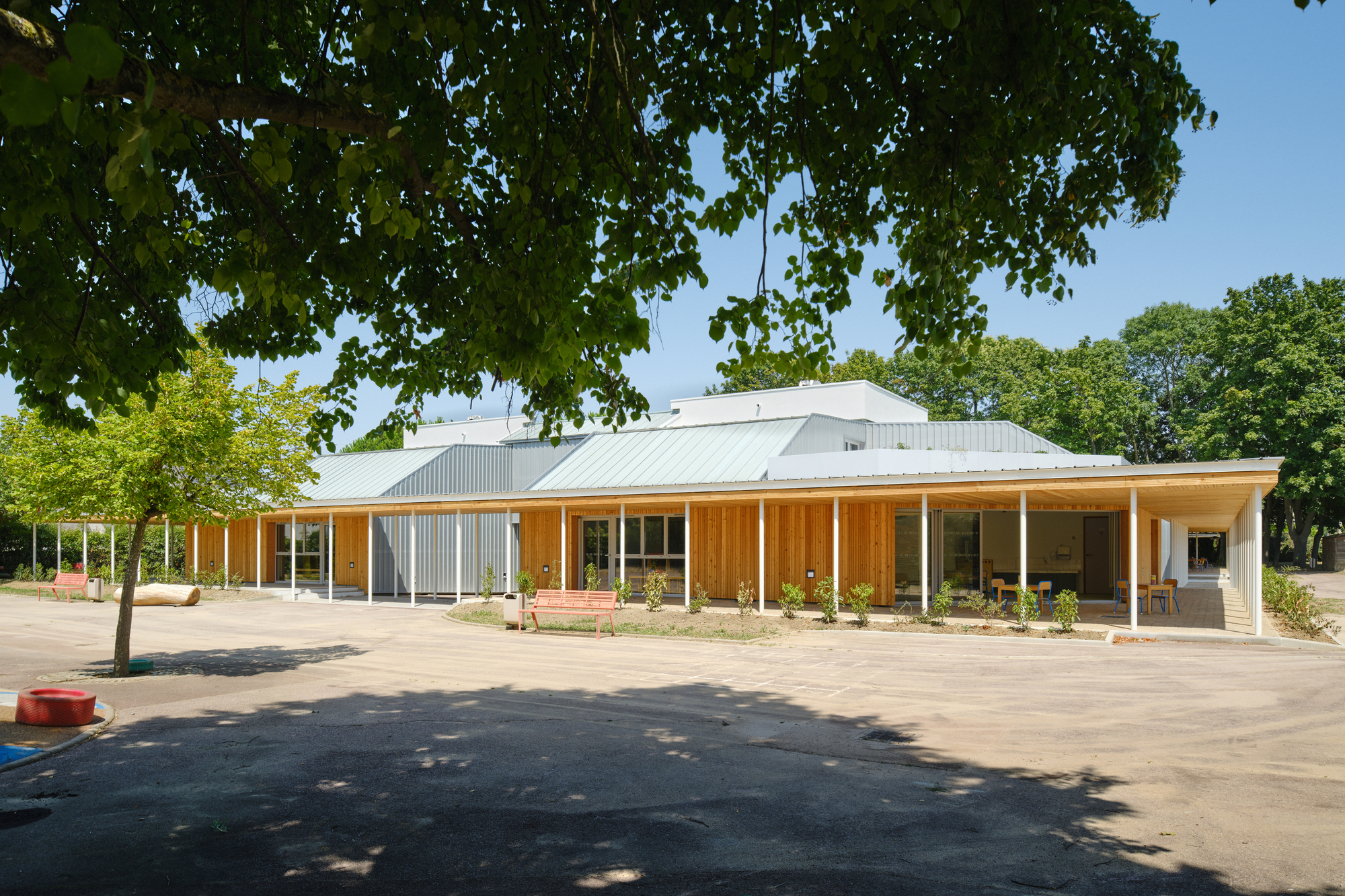 雅克·吉尔伯特科莱托儿所翻新项目丨法国-43