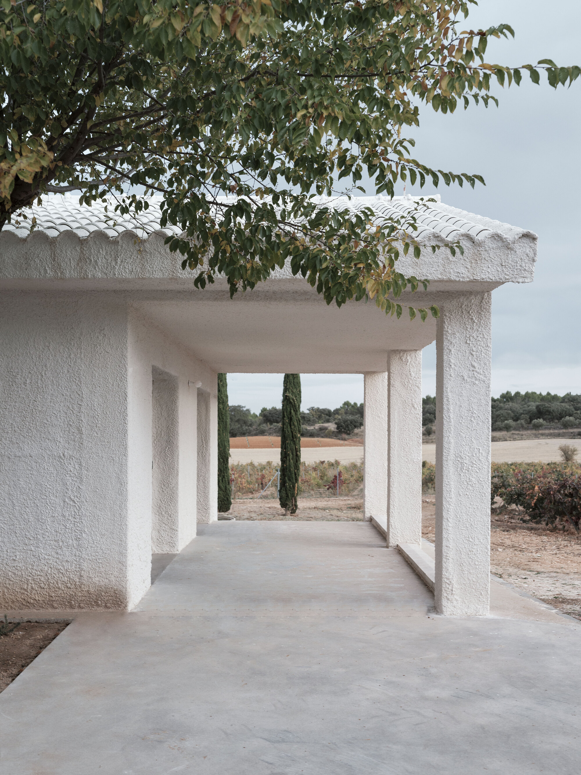 原始房屋丨西班牙丨HANGHAR-9