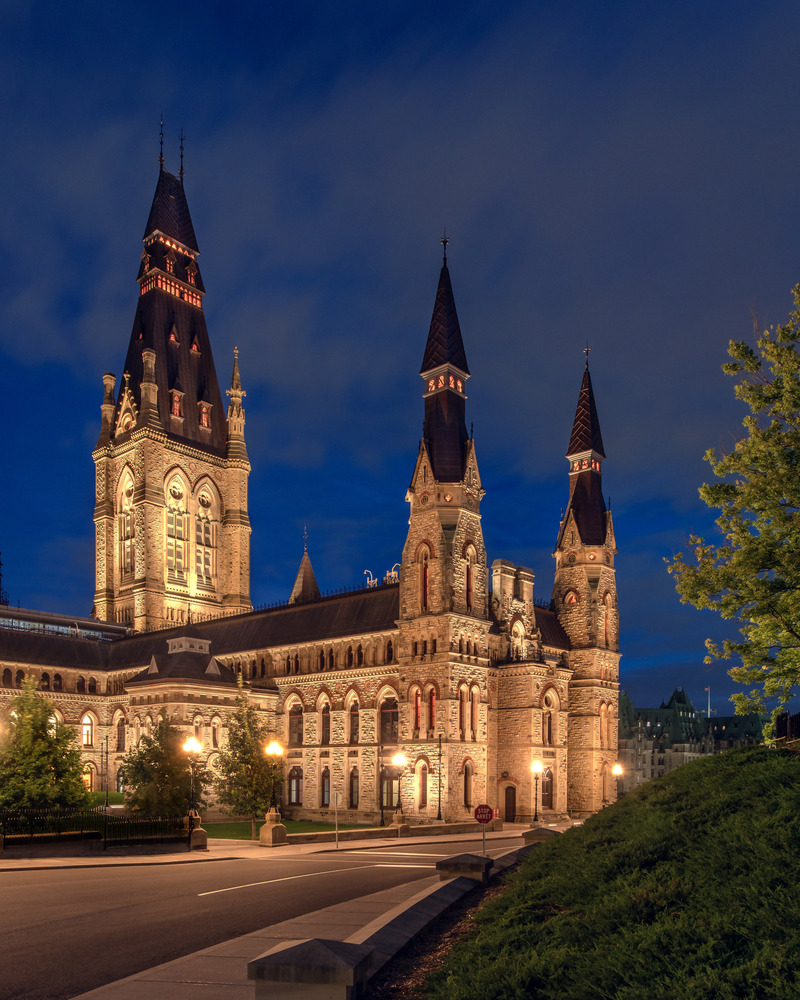 加拿大渥太华议会西区大楼外部照明项目丨Lightemotion-41