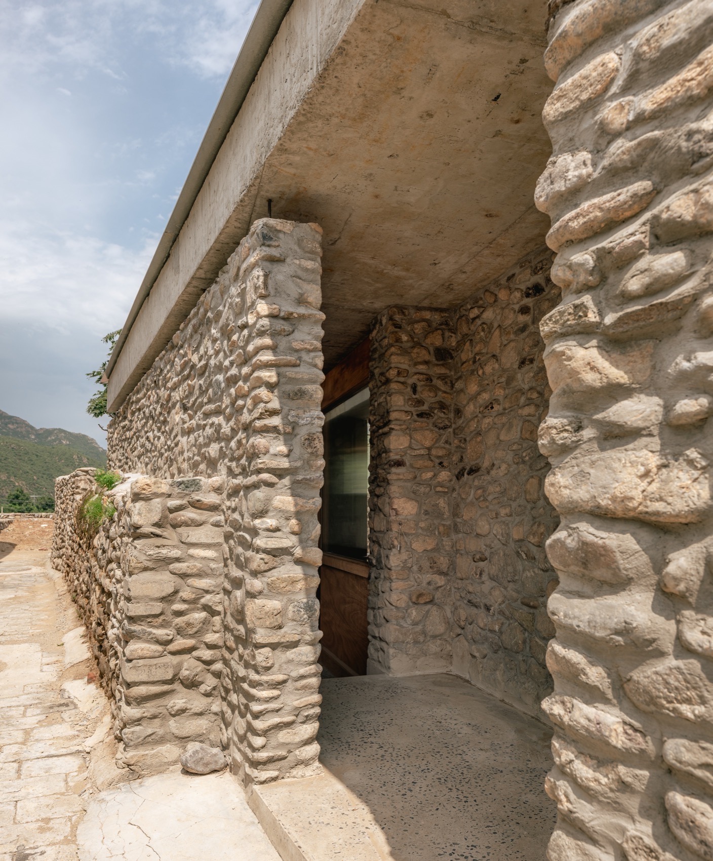 虚张声势之家 – 废土乐园丨中国北京丨察社办公室-60