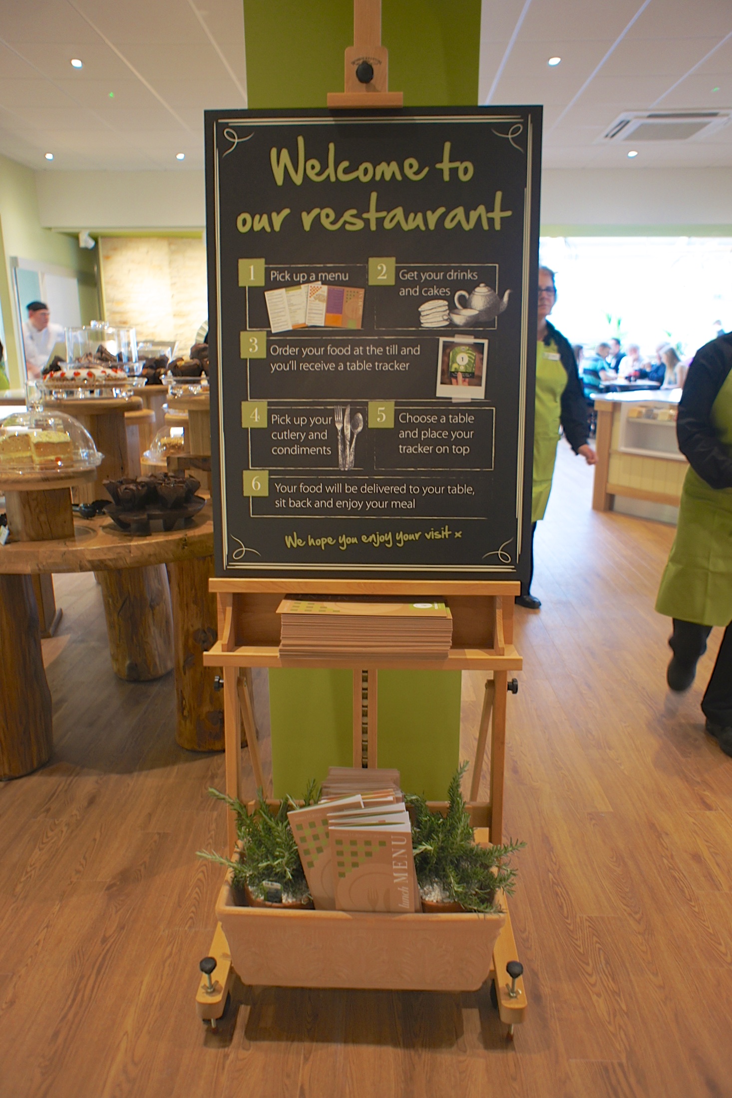 创新餐饮体验 | Planters Garden Centre 的“餐桌追踪”系统-41