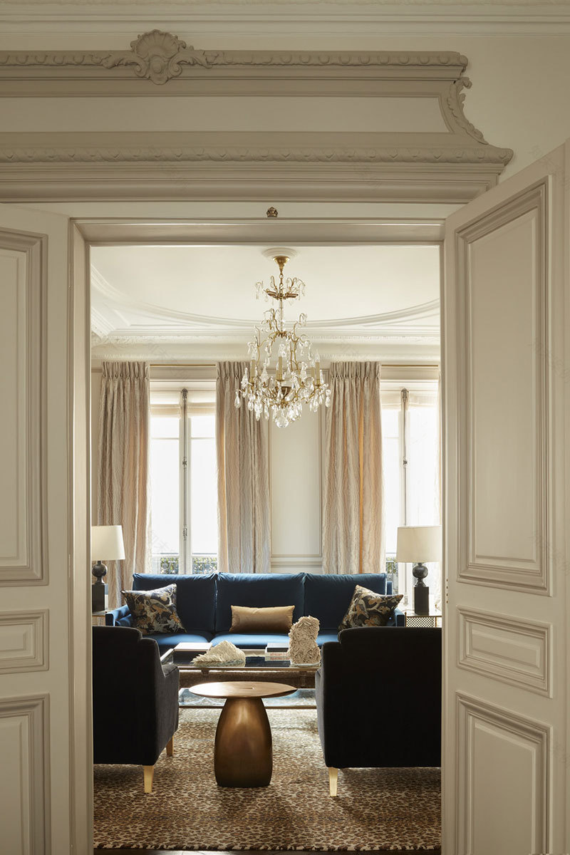 巴黎经典法式公寓的活力彩绘-14