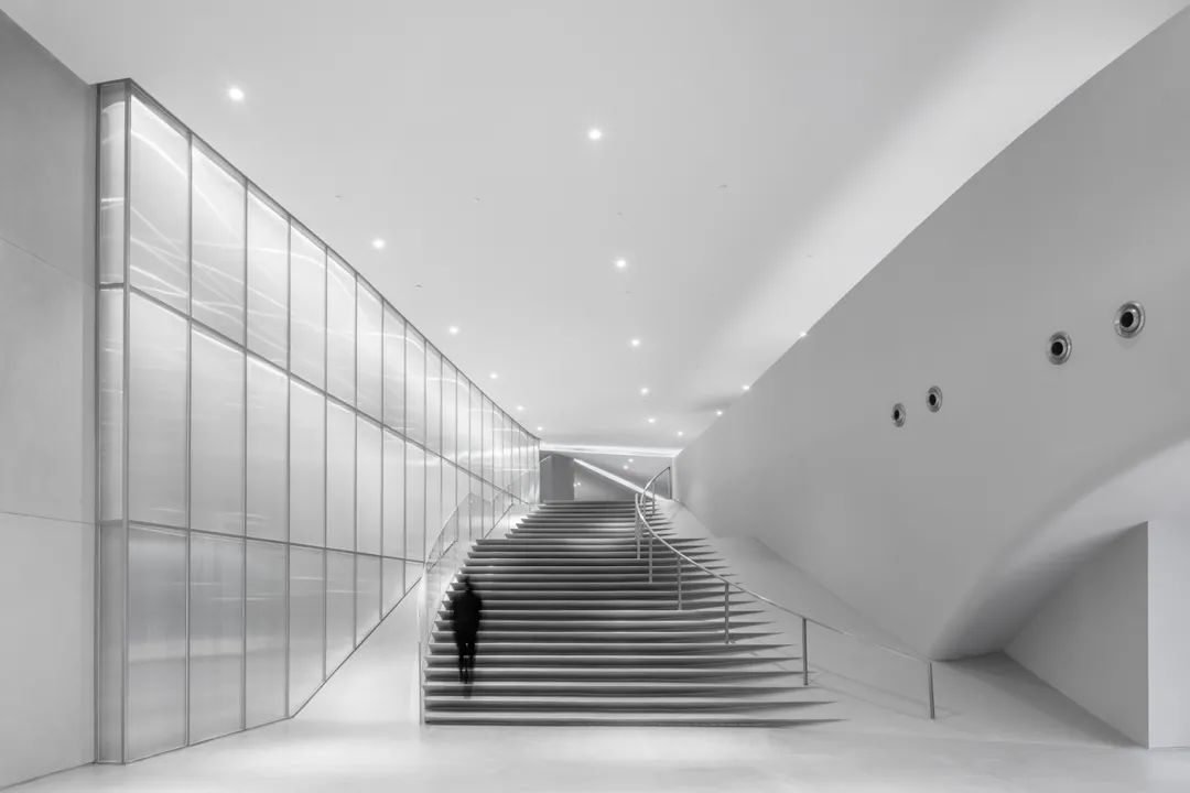 西安腾讯双创小镇那个树展览馆 | 幻觉设计与艺术融合-55