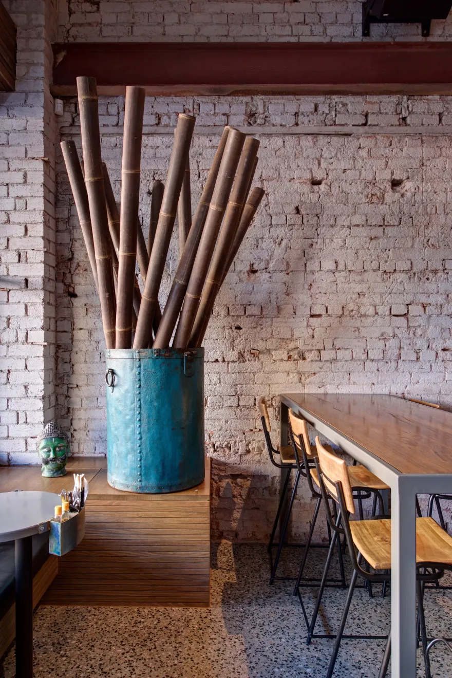 澳大利亚" Hawker Hall "餐厅 | 竹屏风打造的街头气息-40