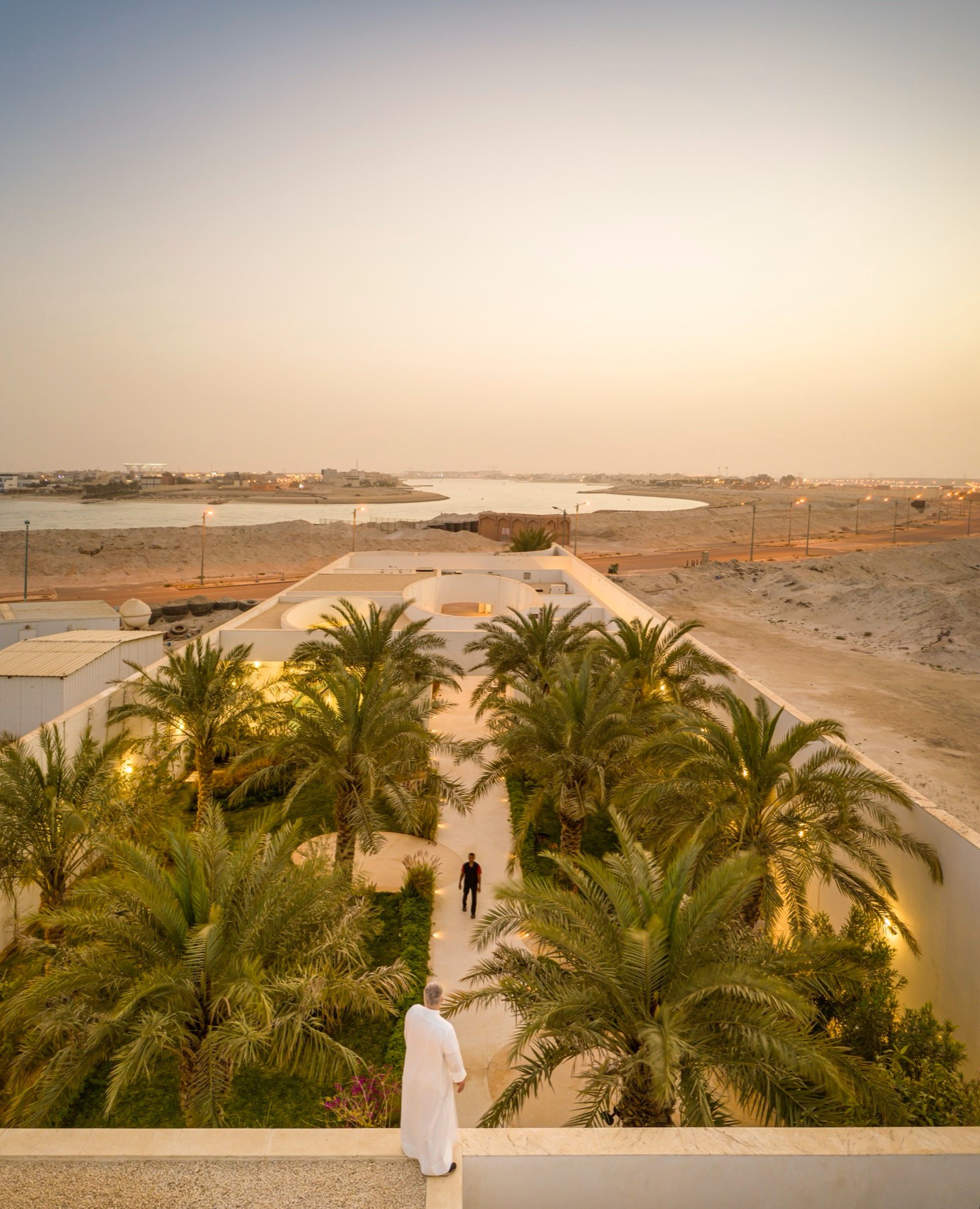 白色堡垒住宅丨TAEP,AAP-38