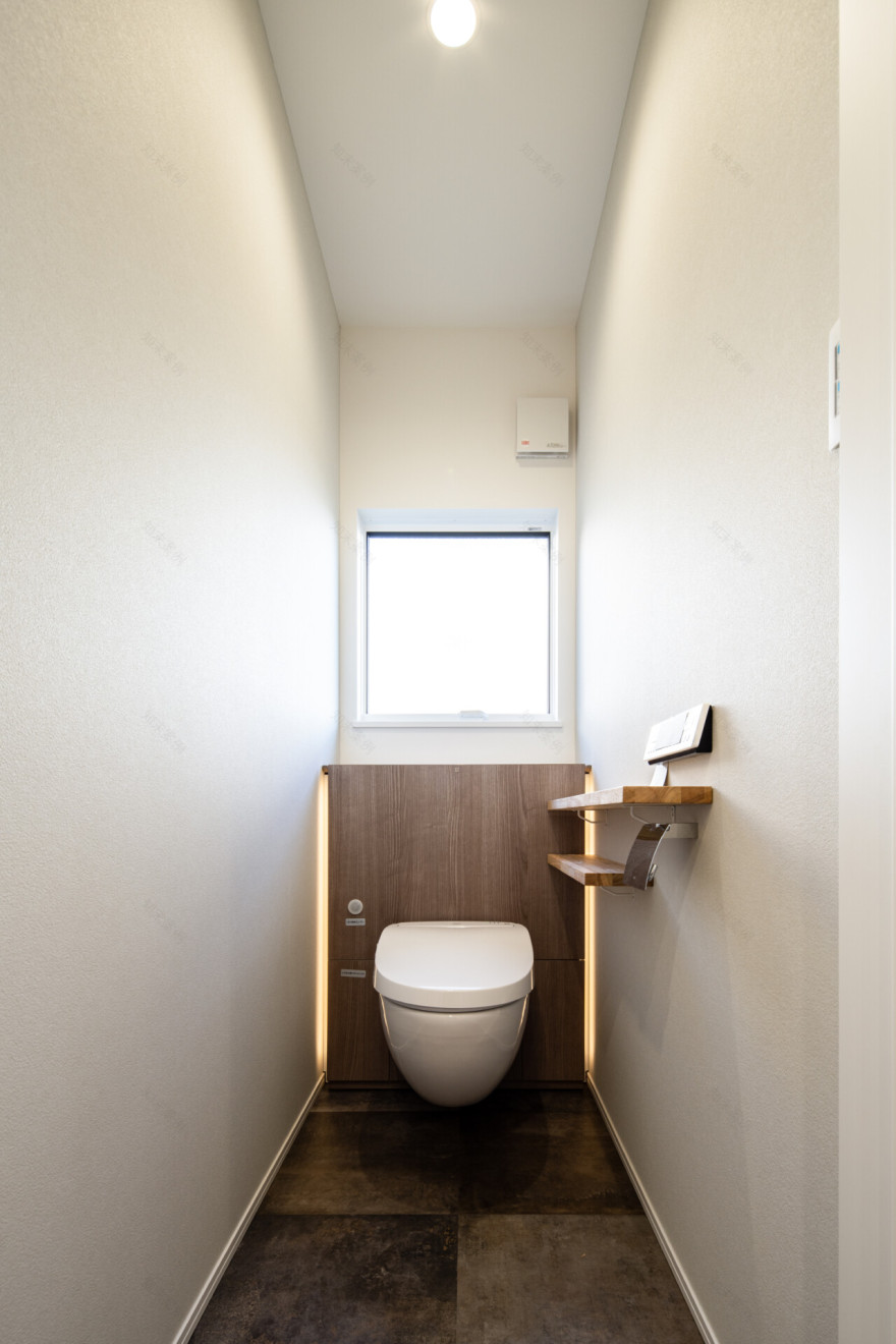 「家族がゆっくり過ごせるヌックのある家」(“有壁龛的家”)-20