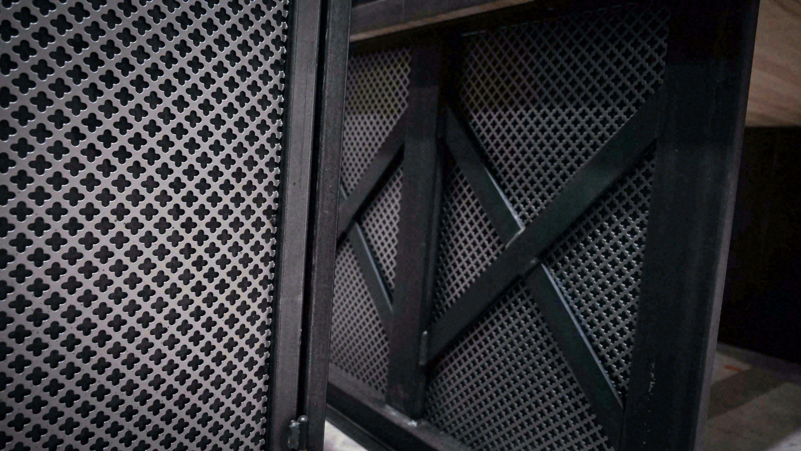 IA Podium/Lectern | Iron Age Office-52