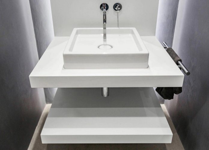 Remodeling of a Cincinnati, Ohio Loft to Achieve a Comfortable Space Full of Natural Light-38