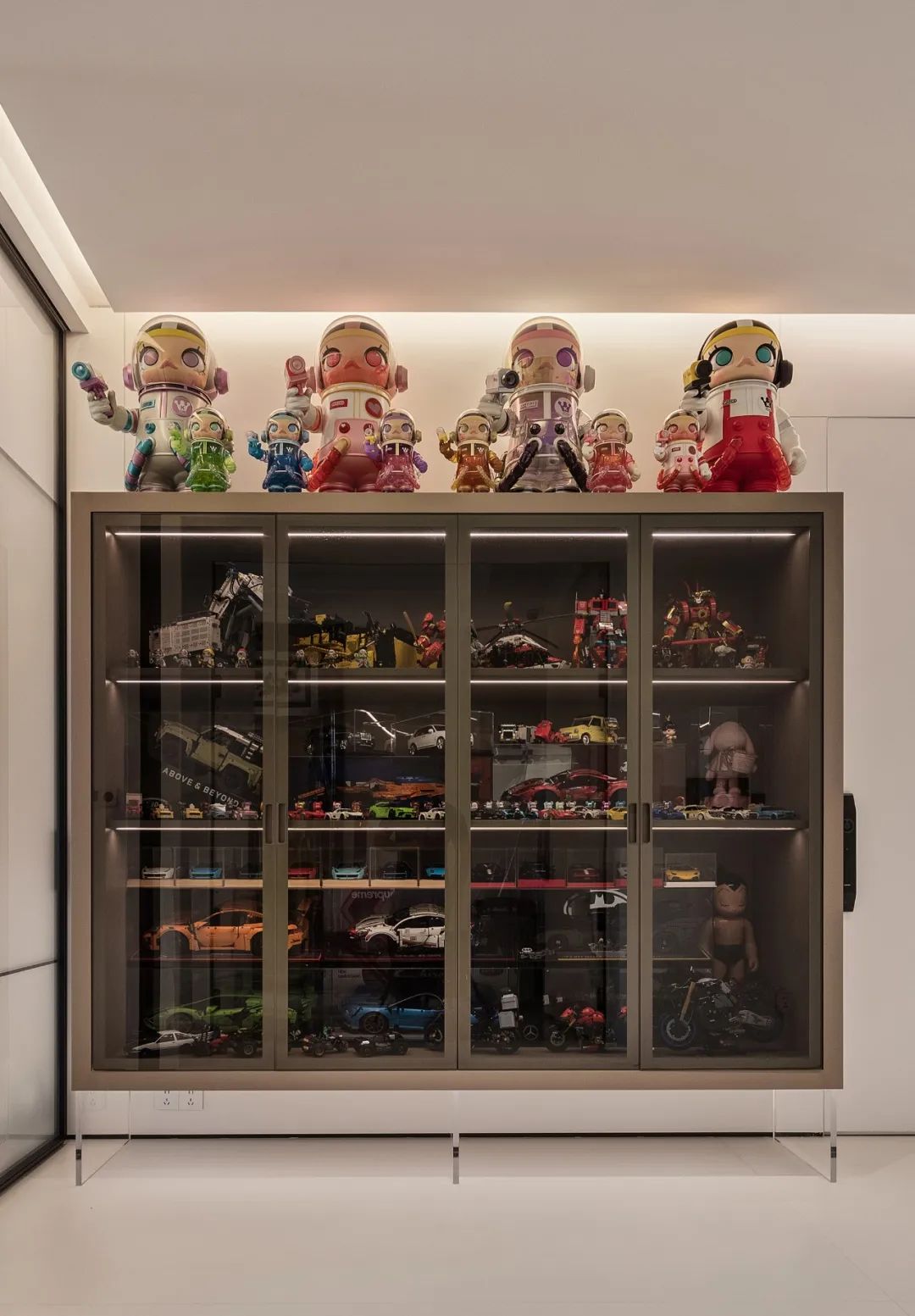 白色潮玩空间 · 光谱之家丨CQ Home-38