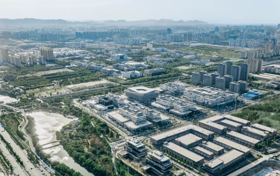 VAAS作品|石家庄名车广场：滹沱水岸的“流动方舟”-14