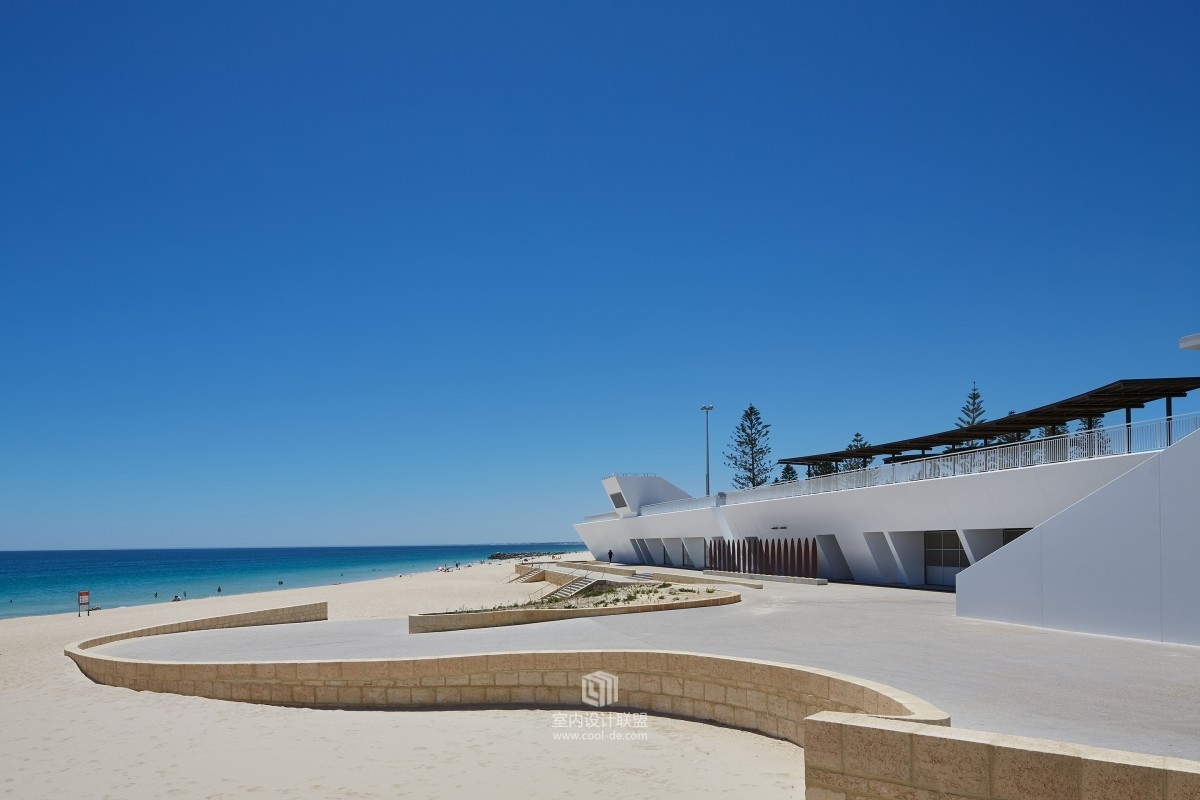 沙滩冲浪俱乐部-5