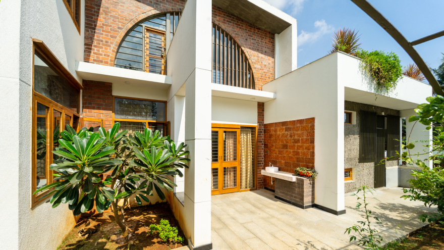 Rooted House · 回归自然的别墅设计丨印度金奈丨Triple O Studio-20