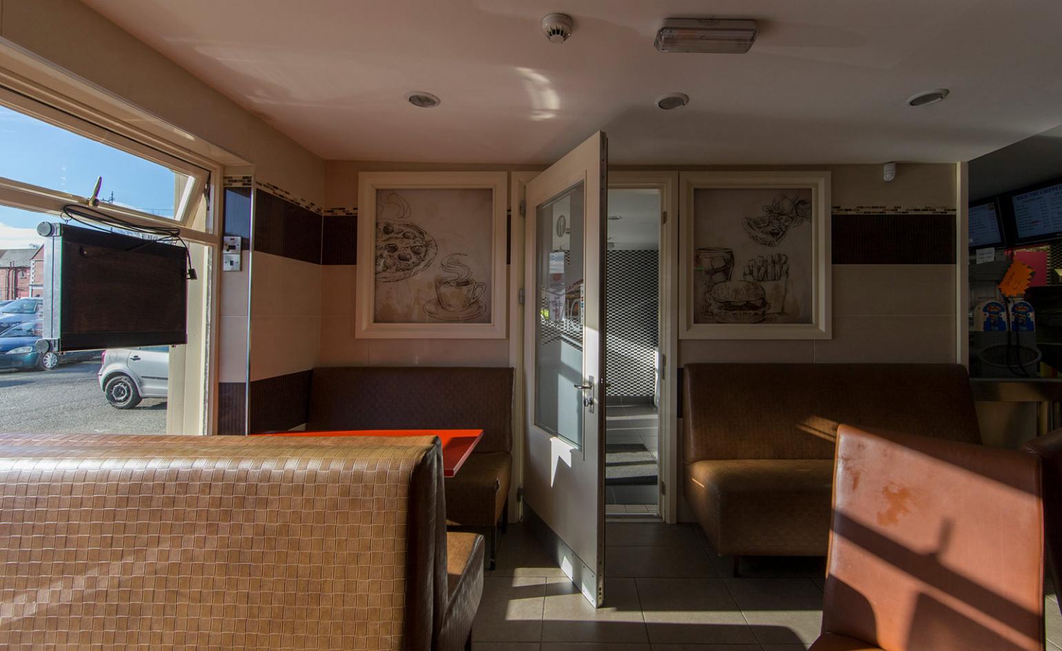 自由市场 · 爱尔兰农村城镇广场复兴之路-1