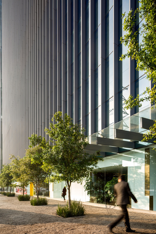 墨西哥城纳卡潘商业中心“绿色公园”设计-12