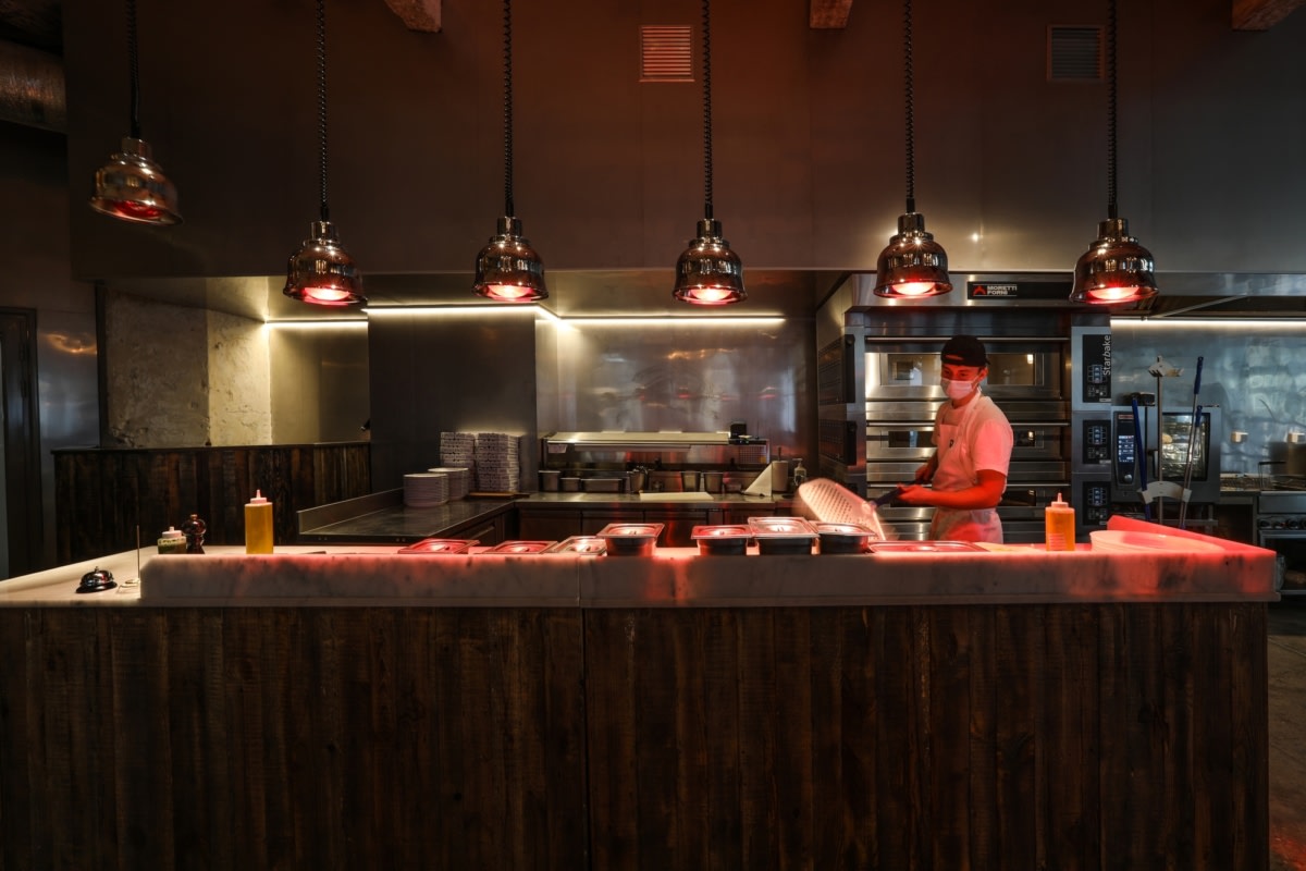 乌克兰现代风格快餐店设计丨Belenko Design Studio-11