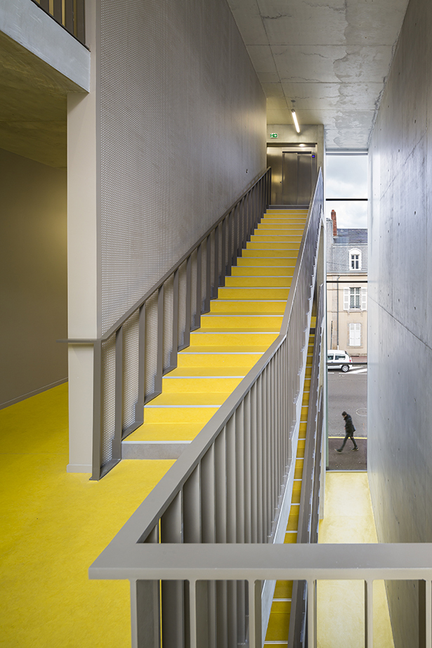 Limoges Courthouse  ANMA-48