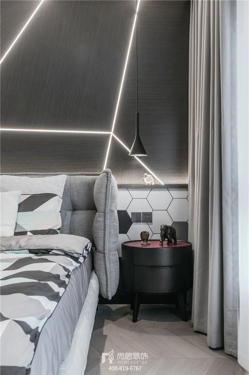 90后夫妻320㎡的新家，客餐厅直接通往后花园，还有健身区和茶室...-52