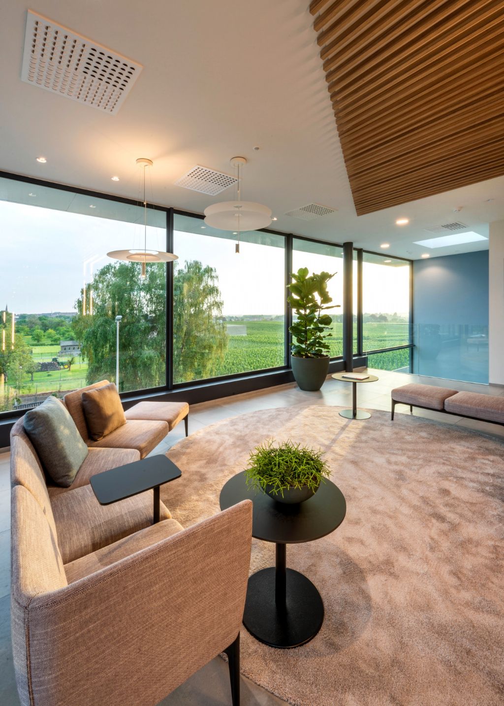 Klaarchitectuur为Borgloon水果经销商设计的办公楼-2