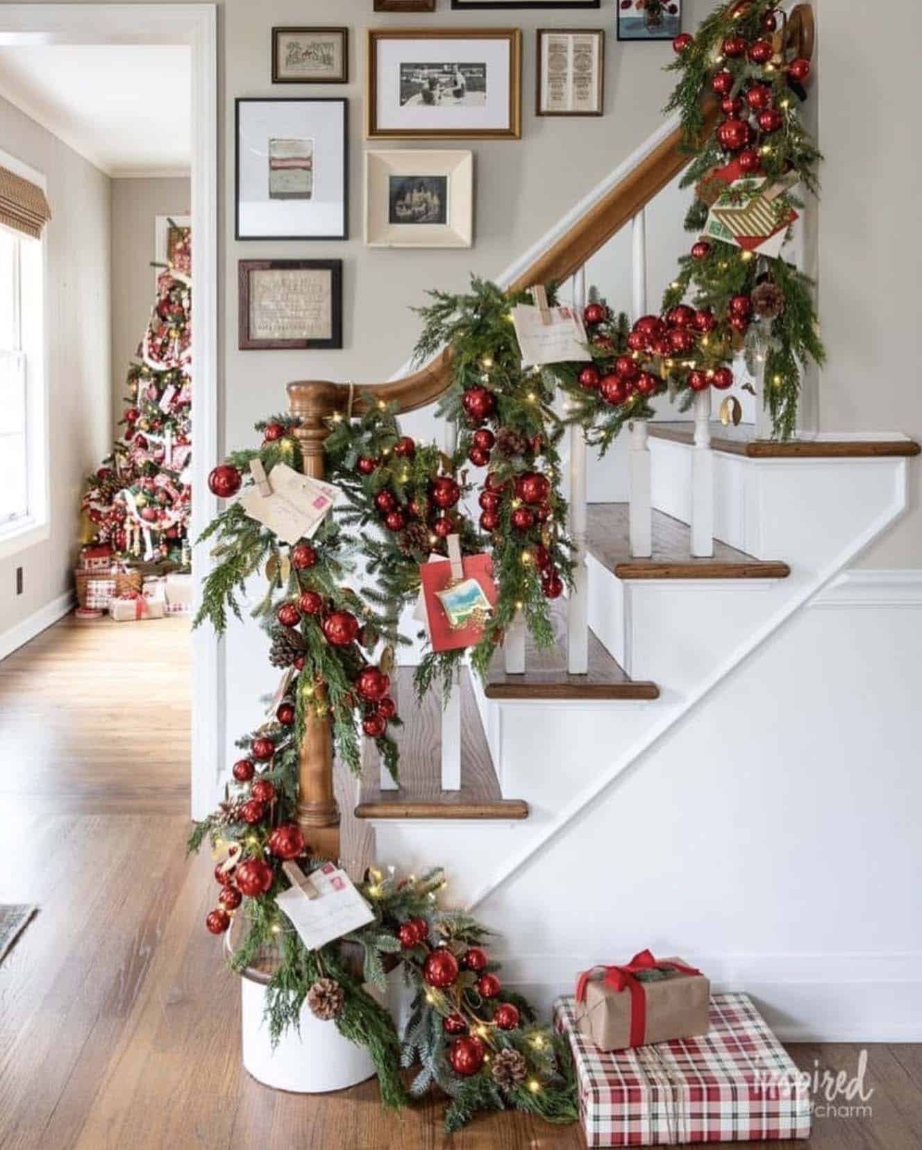 Wishing You A Very Merry Christmas: 80 Decorating Ideas To Inspire-27