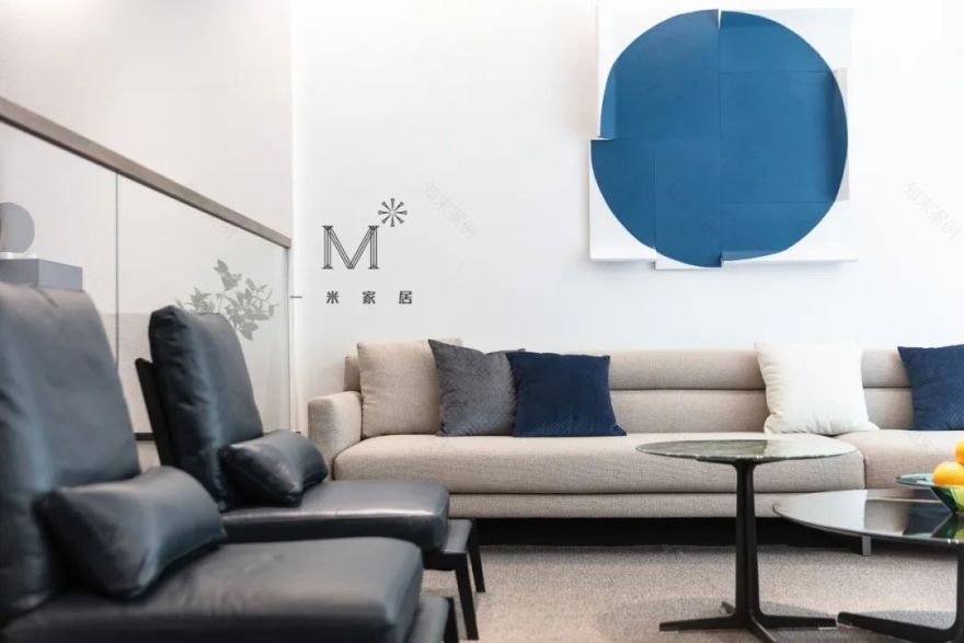 极简别墅里的优雅生活-17