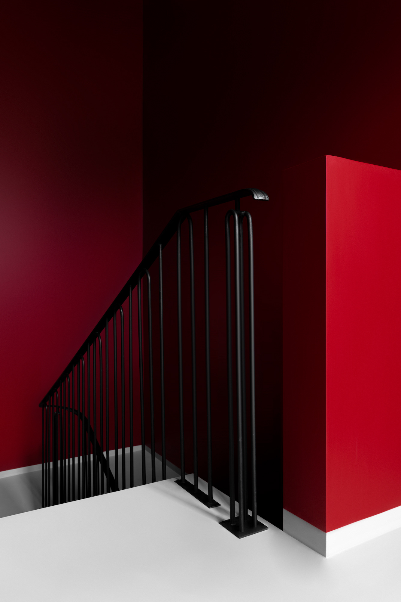 ICEOFF / STOLESHNIKOV 7-9