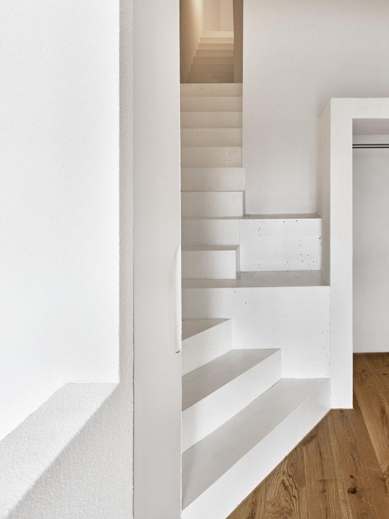 Doppeleinfamilienhaus 扩建项目丨瑞士苏黎世丨Anaïs Architektur-0